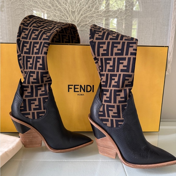 FENDI Sock Thigh Boots Size 38 - Picture 4 of 8
